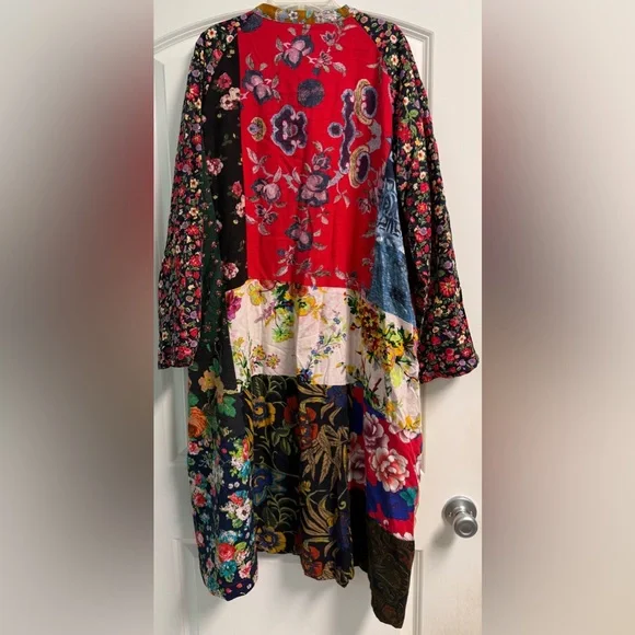 Luan Zai Jiang Nan women’s Floral Patchwork overcoat Asian housecoat Sz Med - Picture 4 of 9